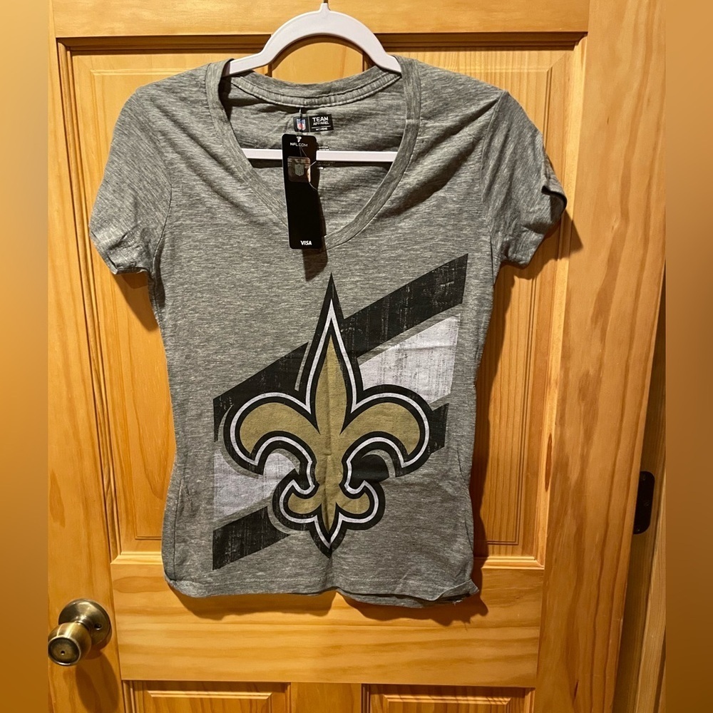 New Orleans Saints women’s official NFL apparel gray logo short sleeve T shirt